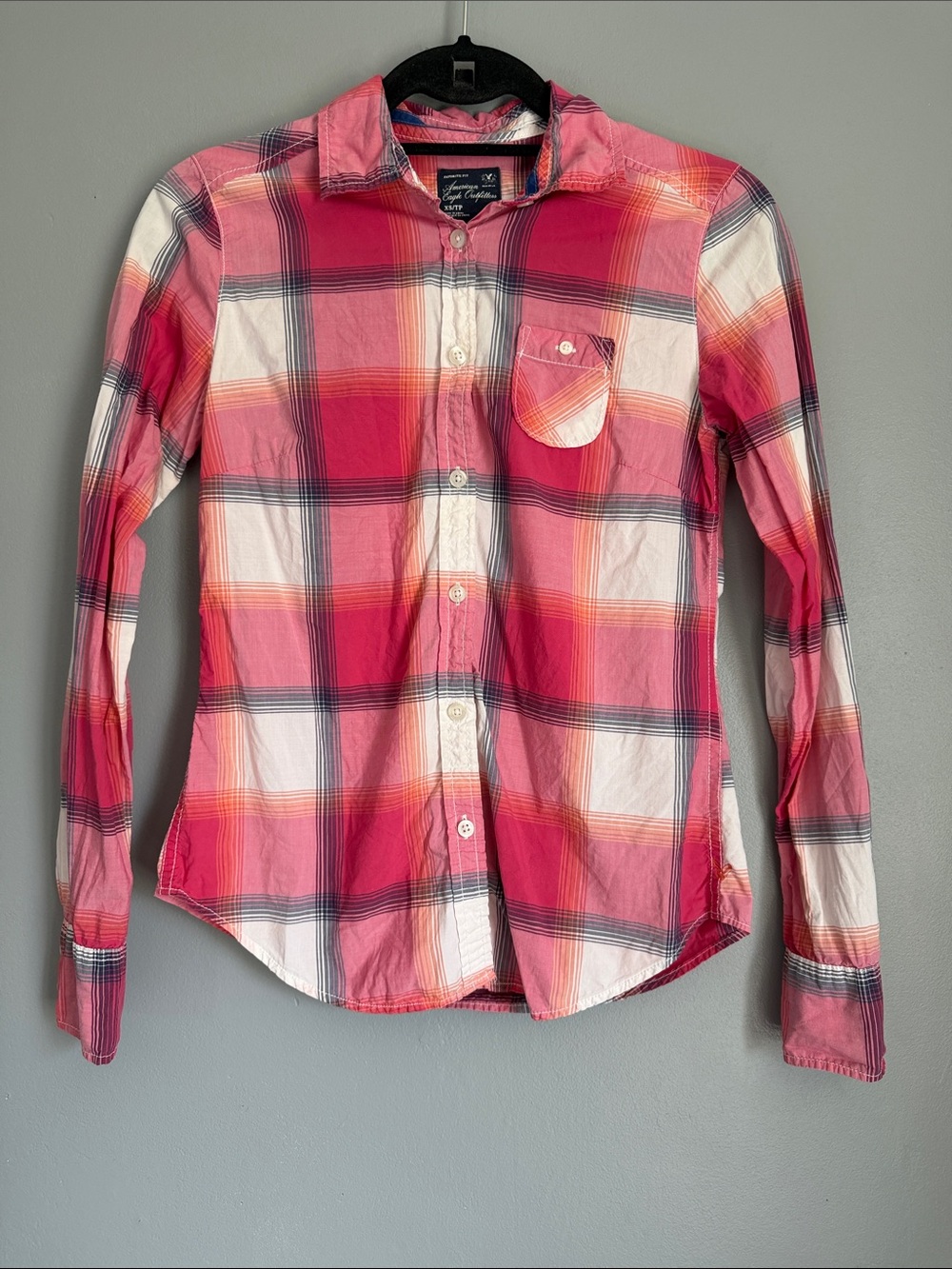 American Eagle Favorite Fit Pink Plaid Long Sleeve Button Down Shirt XS Tall P